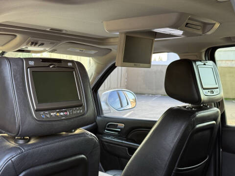 2012 Cadillac Escalade Hybrid Platinum Hybrid