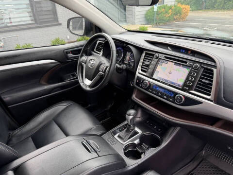 2018 Toyota Highlander