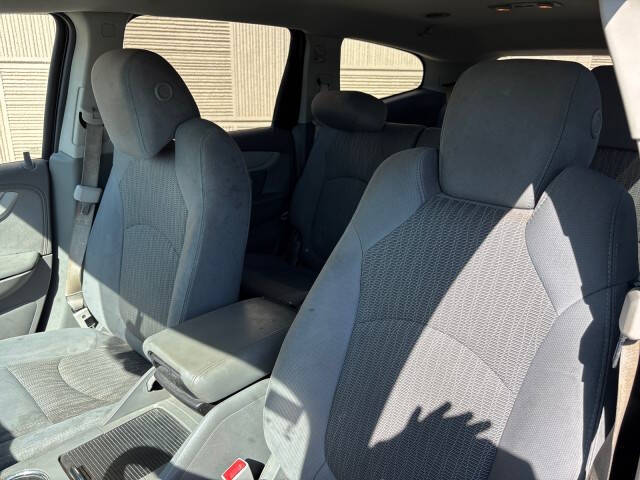 2014 Chevrolet Traverse LS