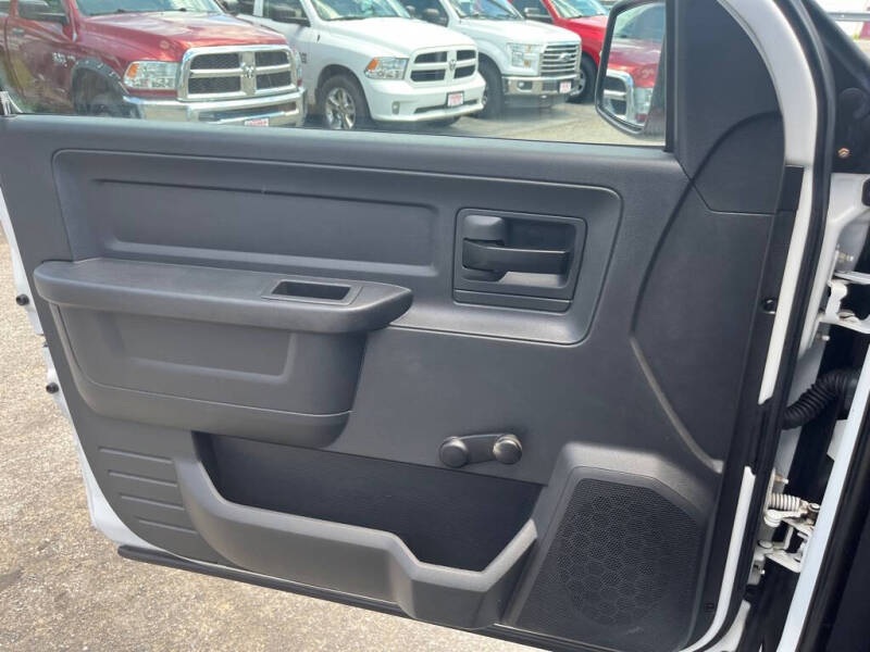 2012 RAM 1500 ST