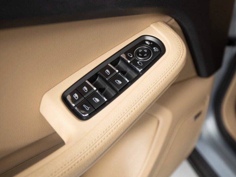 2021 Porsche Macan