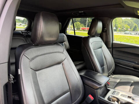 2020 Ford Explorer XLT