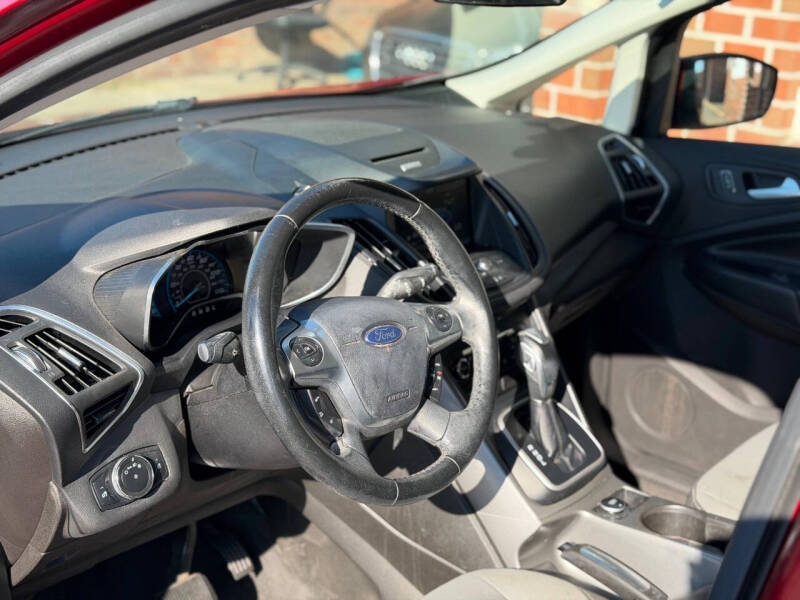 2013 Ford C-MAX Hybrid SE