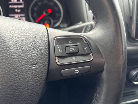 2018 Volkswagen Tiguan Limited 2.0T 4Motion