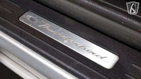 2004 Ford Thunderbird Deluxe