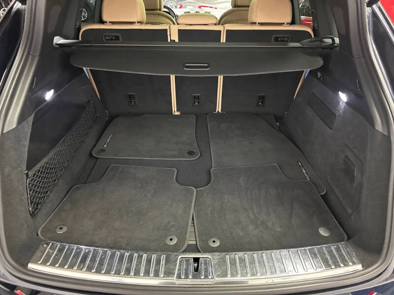 2022 Porsche Cayenne