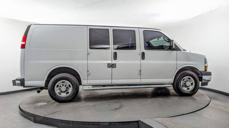 2020 Chevrolet Express 2500
