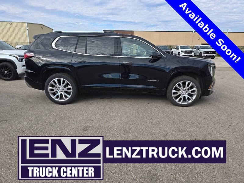 2024 GMC Acadia Denali