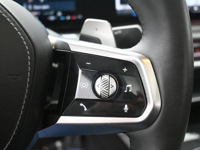 2023 BMW 7 Series 740i