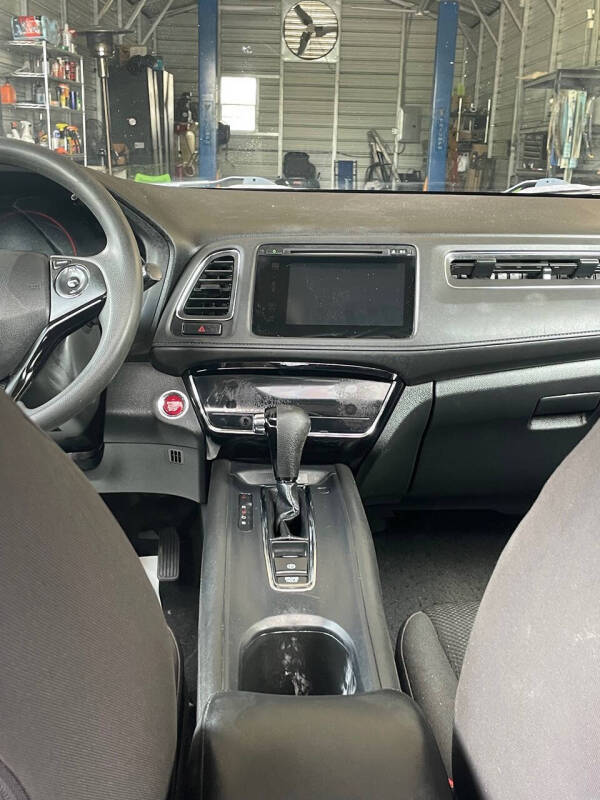 2017 Honda HR-V EX
