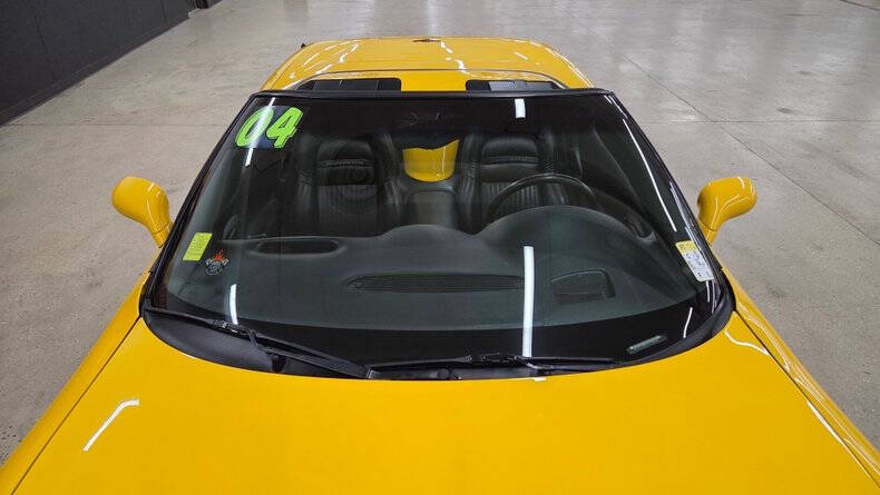 2004 Chevrolet Corvette