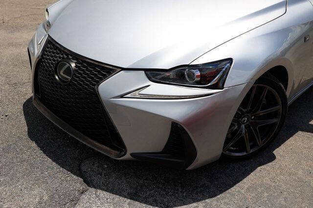 2019 Lexus IS 300