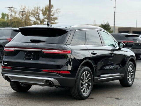 2022 Lincoln Corsair Standard