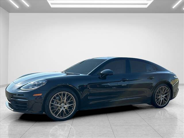 2022 Porsche Panamera