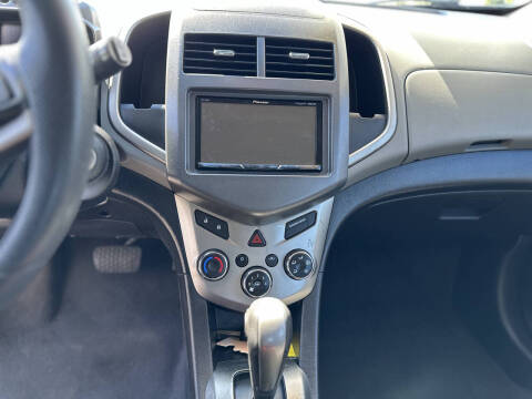 2014 Chevrolet Sonic LT Auto