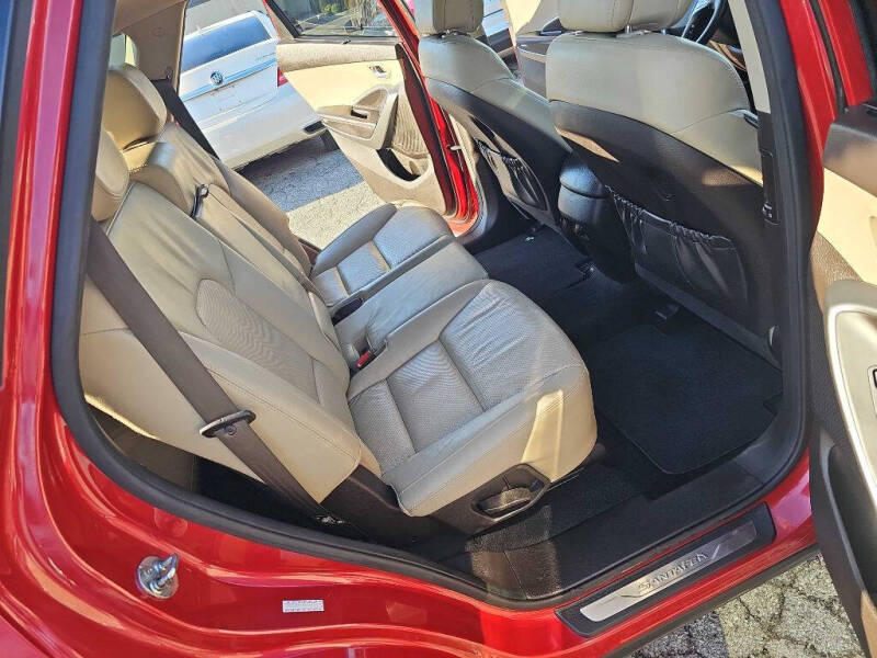 2016 Hyundai Santa Fe SE