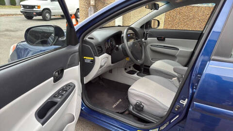 2010 Hyundai Accent GLS