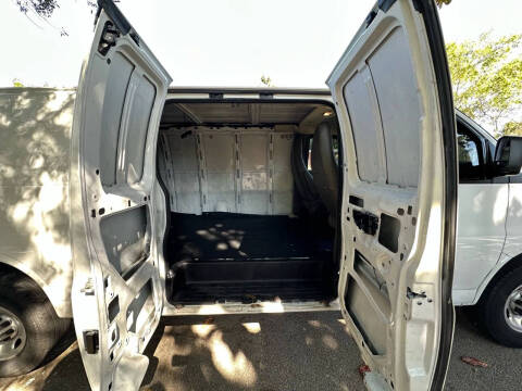 2020 Chevrolet Express 2500