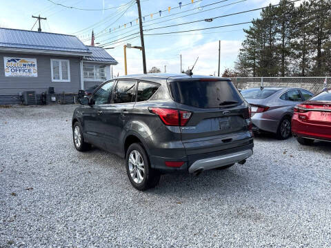 2019 Ford Escape SE