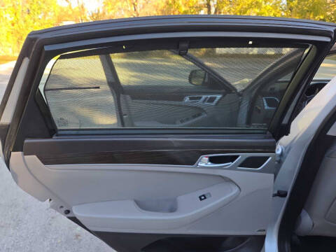 2015 Hyundai Genesis