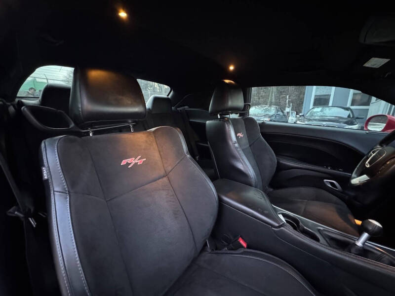 2015 Dodge Challenger R/T Plus