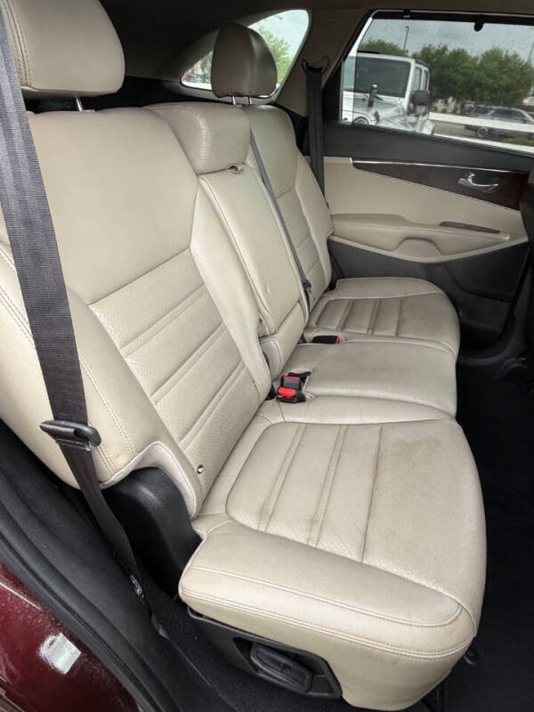 2017 Kia Sorento EX