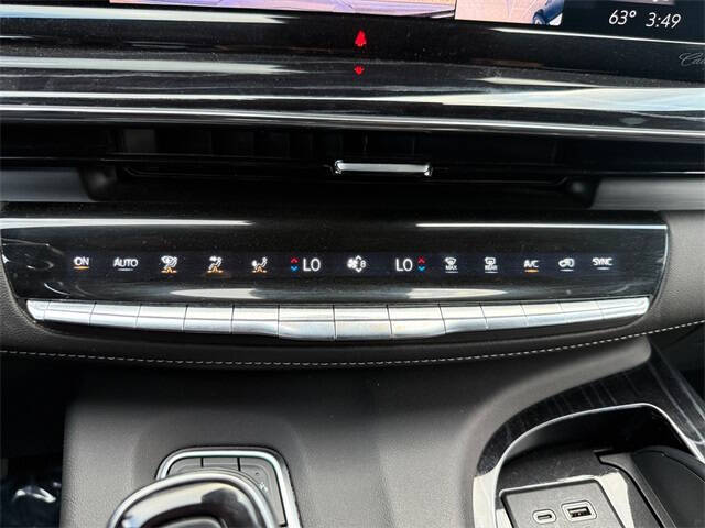 2023 Cadillac Escalade ESV Sport