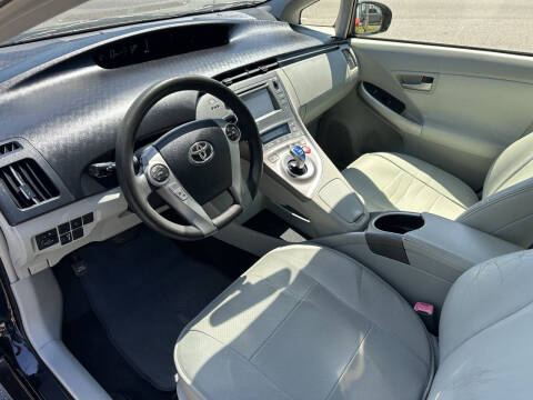 2013 Toyota Prius Three