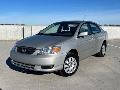 2004 Toyota Corolla LE