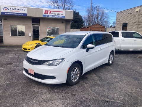 2023 Chrysler Voyager for sale at RT Auto Center in Quincy IL
