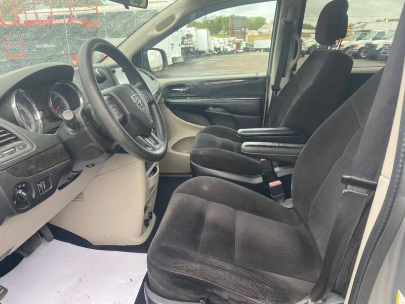 2014 Dodge Grand Caravan SE