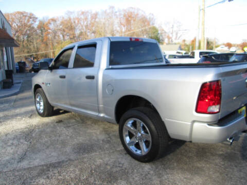 2017 RAM 1500 Express