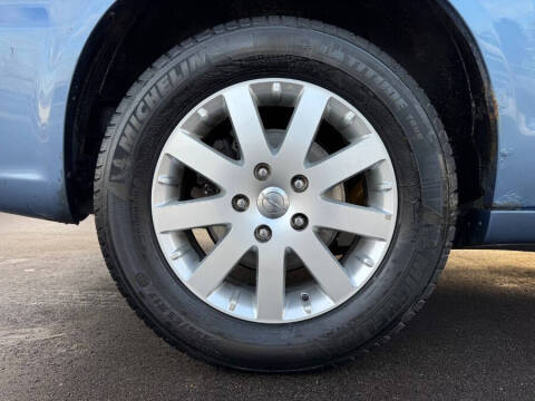 2011 Chrysler Town and Country Touring-L