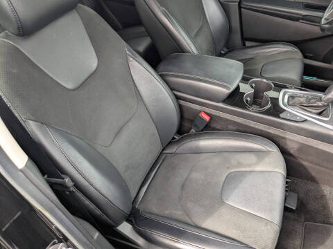 2017 Ford Edge Sport