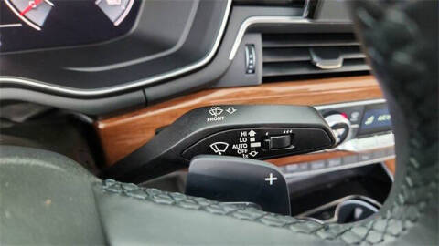 2024 Audi A4 quattro Premium Plus 40 TFSI