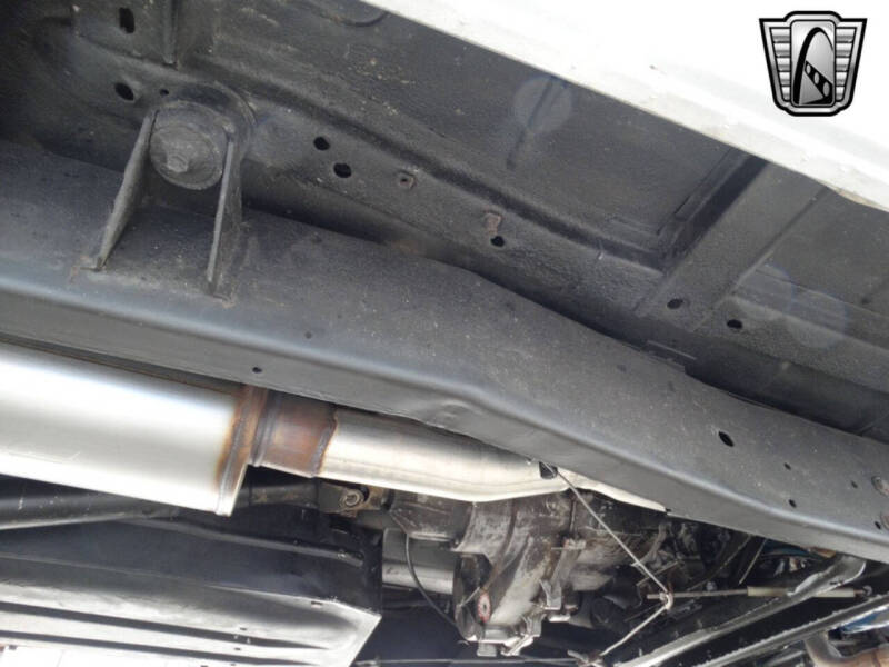 1986 Jeep Grand Wagoneer