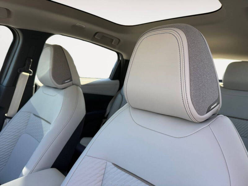 2026 Nissan LEAF Platinum+