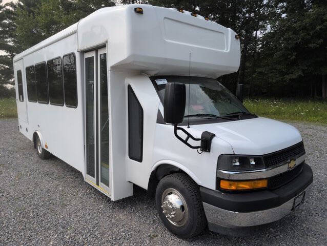 2022 Chevrolet Express 4500