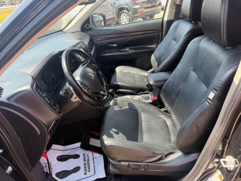 2016 Mitsubishi Outlander GT