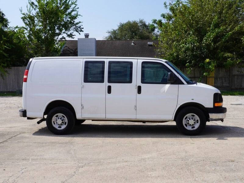2015 Chevrolet Express 2500