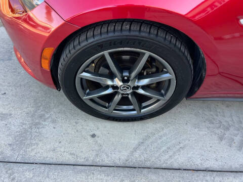 2017 Mazda MX-5 Miata RF Grand Touring