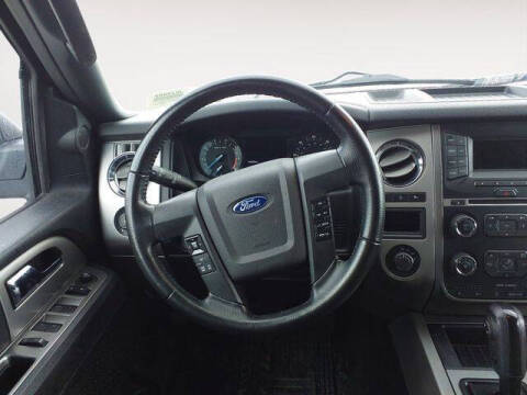 2017 Ford Expedition EL XLT