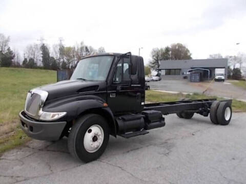 2007 International DuraStar 4300 for sale at Vehicle Network - Bruce Essick Truck Sales & Service in High Point NC