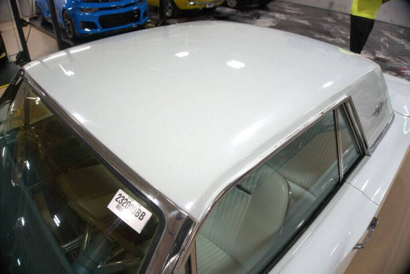 1965 Ford Thunderbird