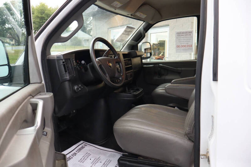 2017 Chevrolet Express 2500