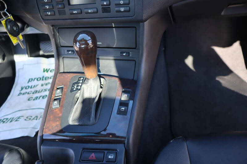 2006 BMW 3 Series 325Ci