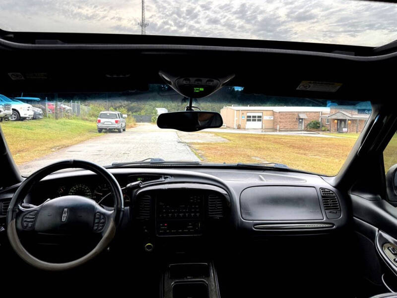 2002 Lincoln Blackwood