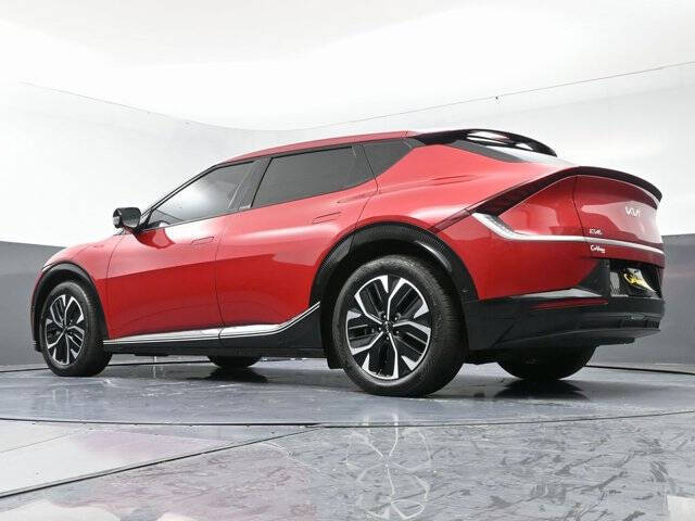 2023 Kia EV6 Wind
