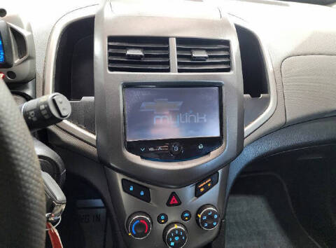 2016 Chevrolet Sonic LT Auto
