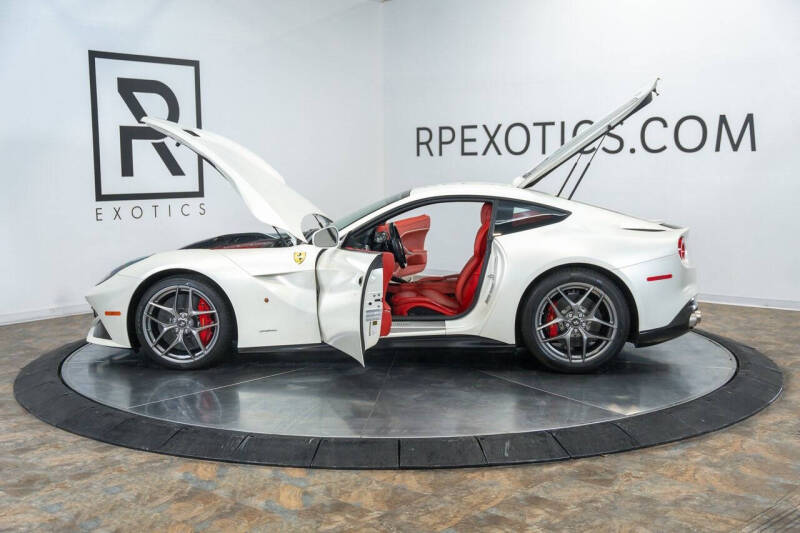 2015 Ferrari F12berlinetta